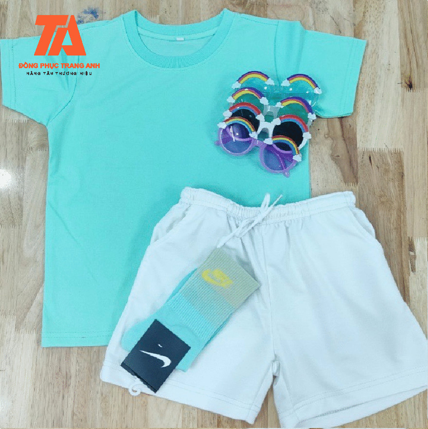 Mẫu đồng phục đi biển do Trang Anh Uniform sản xuất
