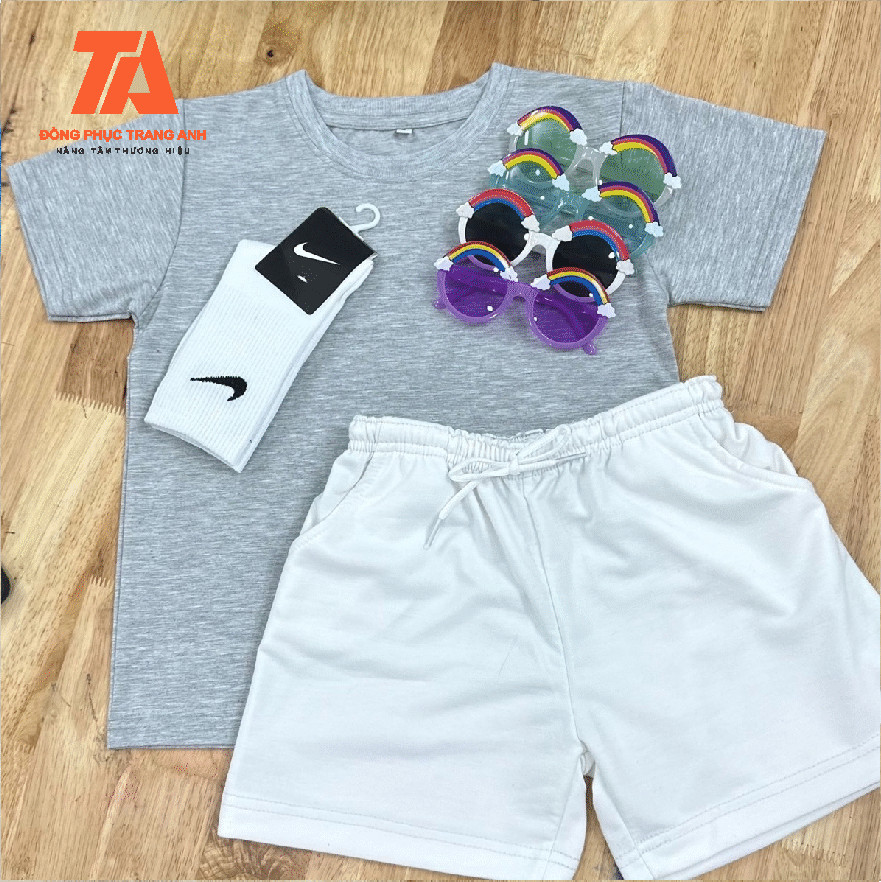 Mẫu đồng phục đi biển do Trang Anh Uniform sản xuất