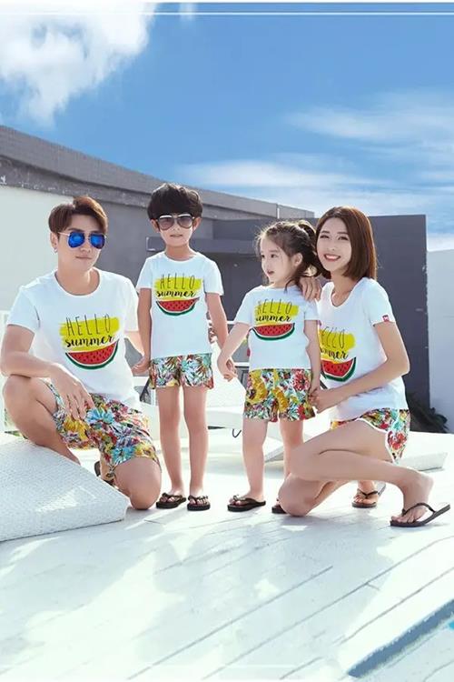 Mẫu Hello summer quả dưa hấu