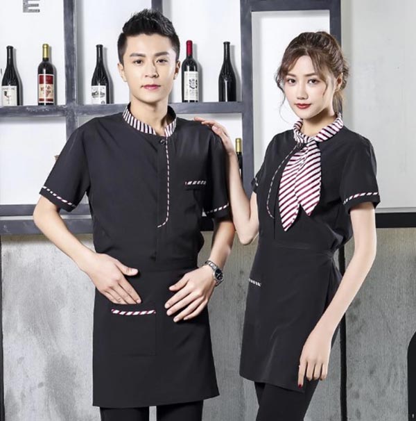Đồng phục nhân viên nhà hàng đẹp sẽ để lại ấn tượng cho khách hàng từ cái nhìn đầu tiên